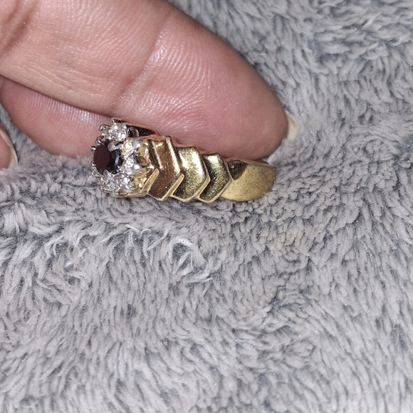 Estate Ring - Picture 2 of 5